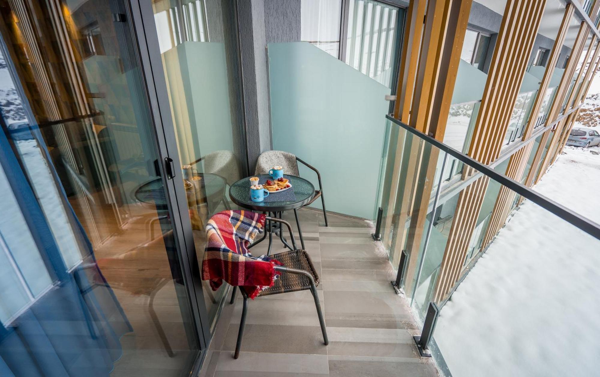 New Gudauri Apartments In Atrium Bagian luar foto